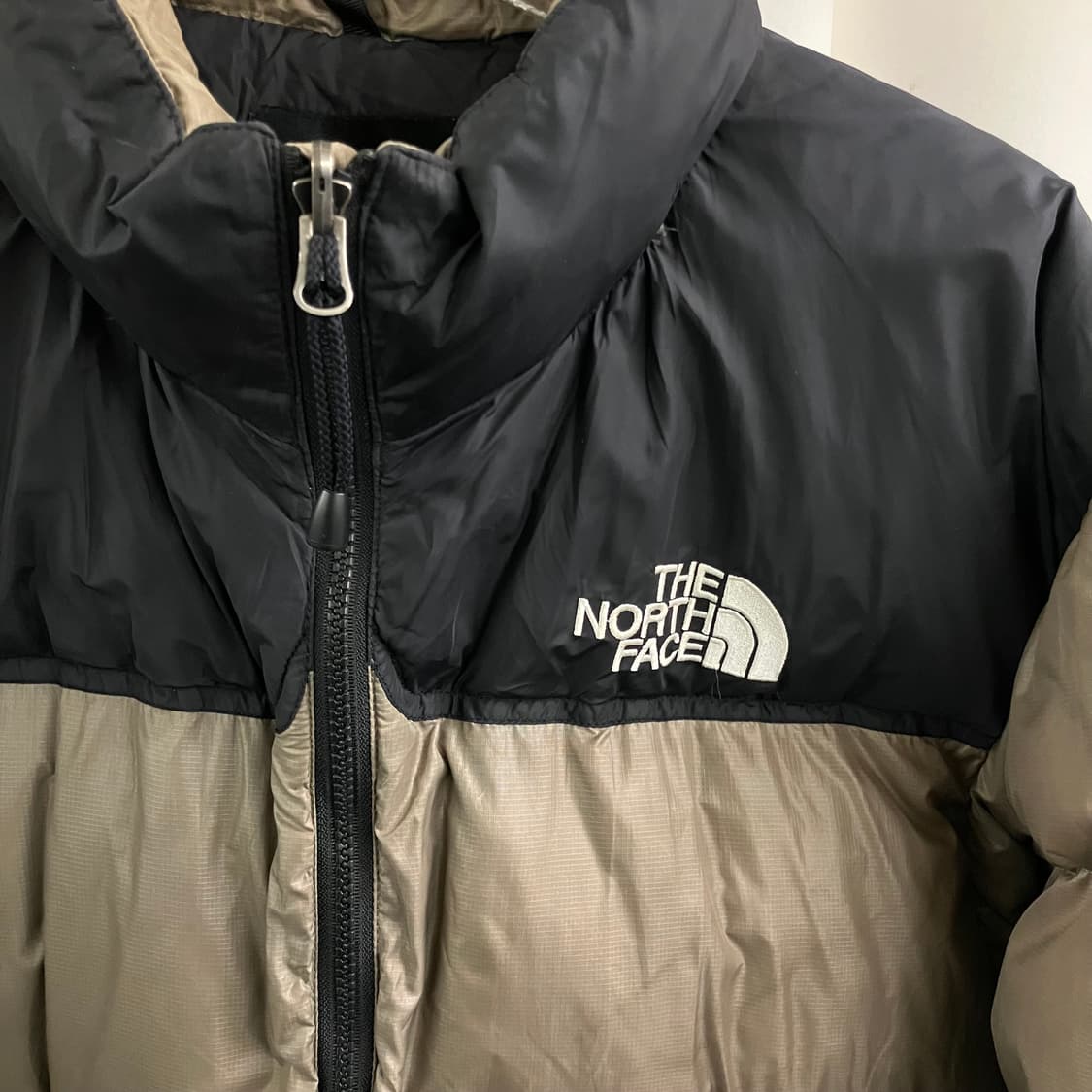 90's 노스페이스 700 센터 로고 레트로 눕시 패딩 M 상품이미지4