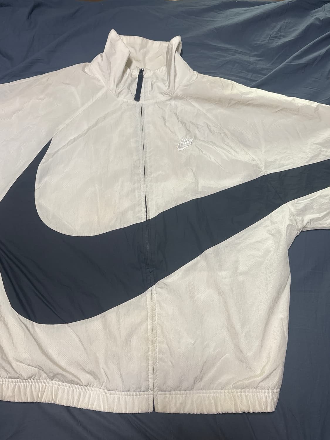 나이키 스우시 바람막이 상품이미지1