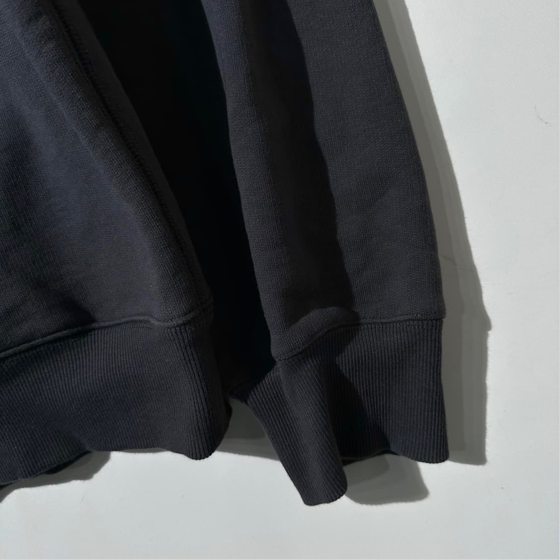 렉토 LLEGE 크롭 맨투맨 상품이미지5