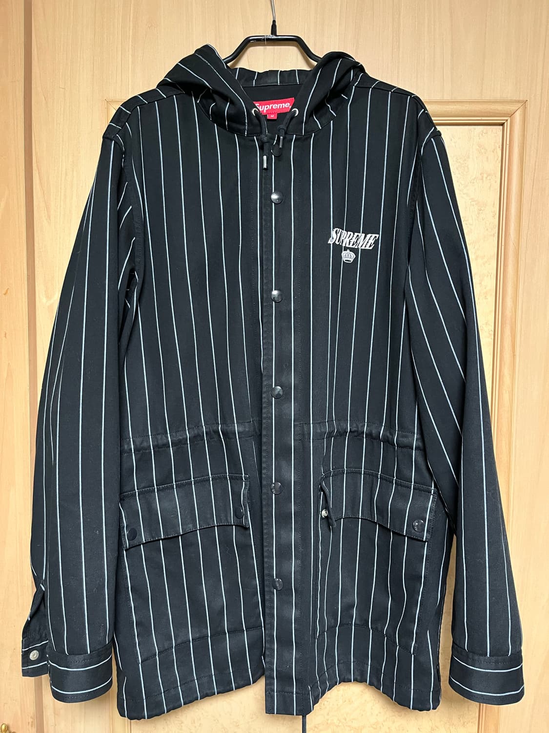 슈프림 블랙 스트라이프 후드자켓 상품이미지2