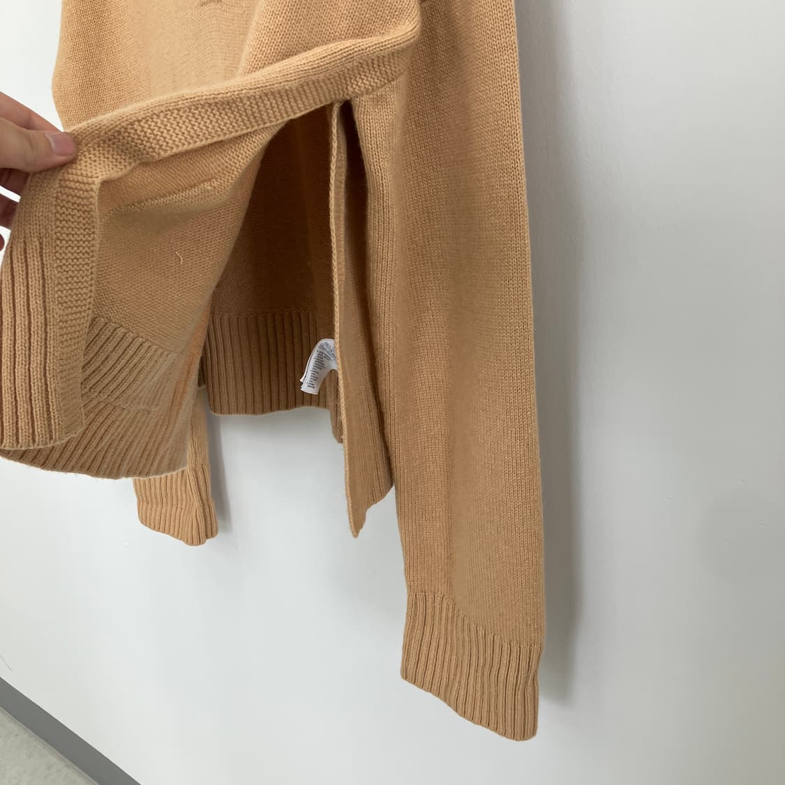 코스 사이드 트임 폴로 스웨터 상품이미지4