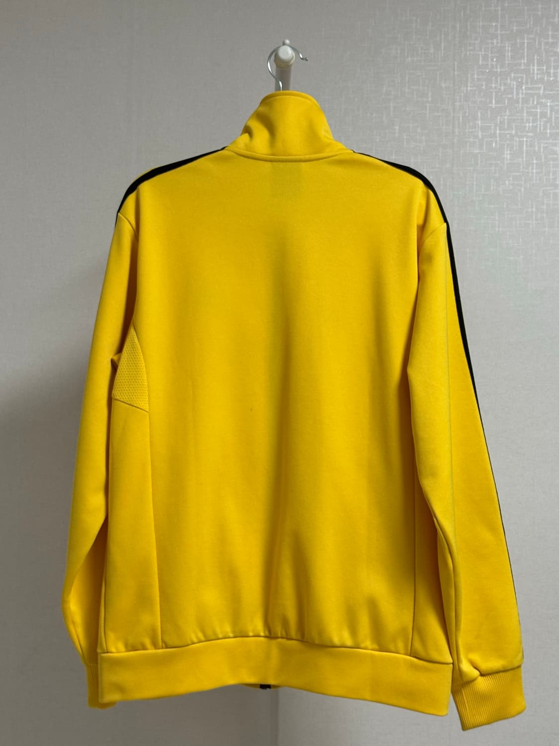 아디다스 트랙탑 져지 옐로우 L 상품이미지2