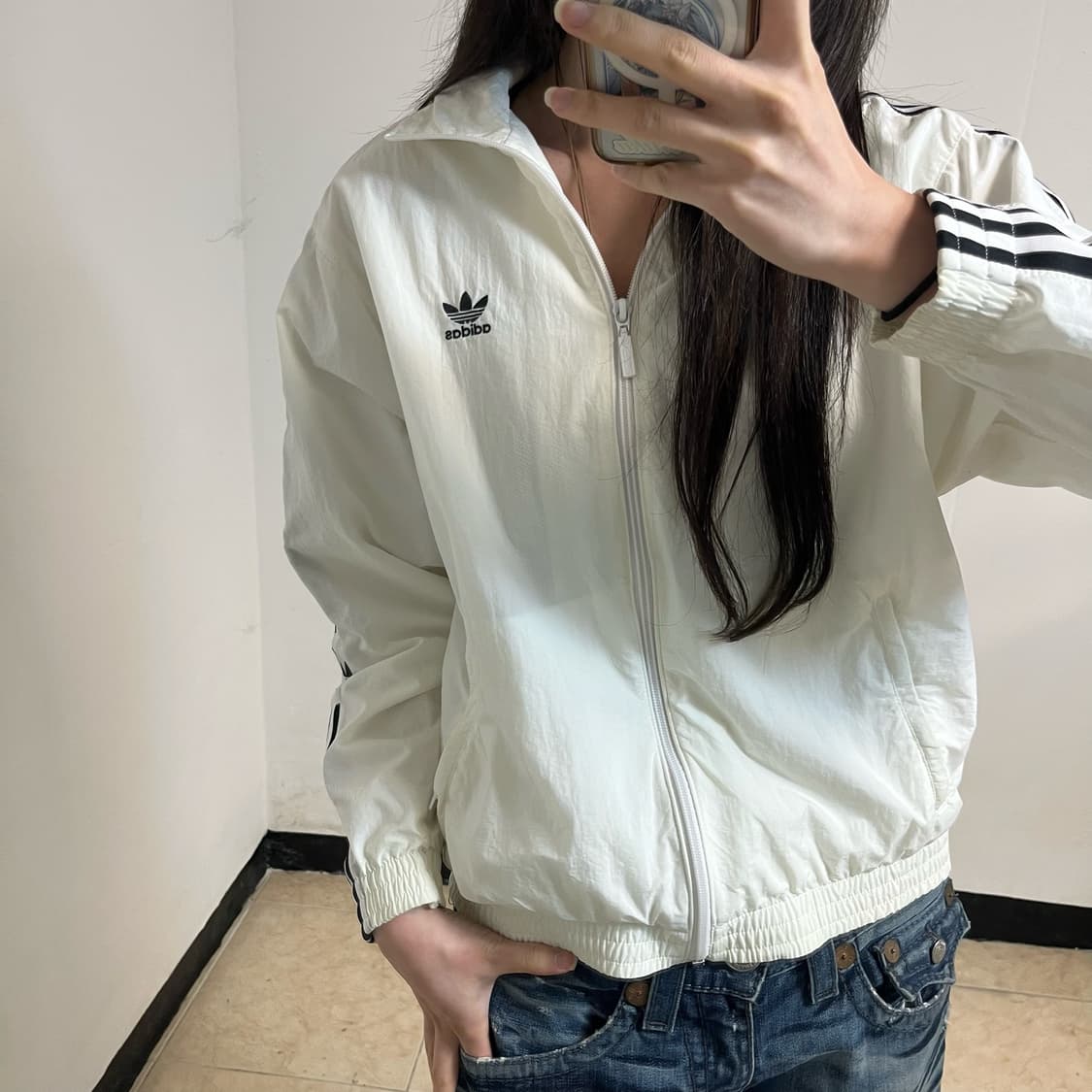Adidas Lock-Up White Windbreaker 상품이미지3