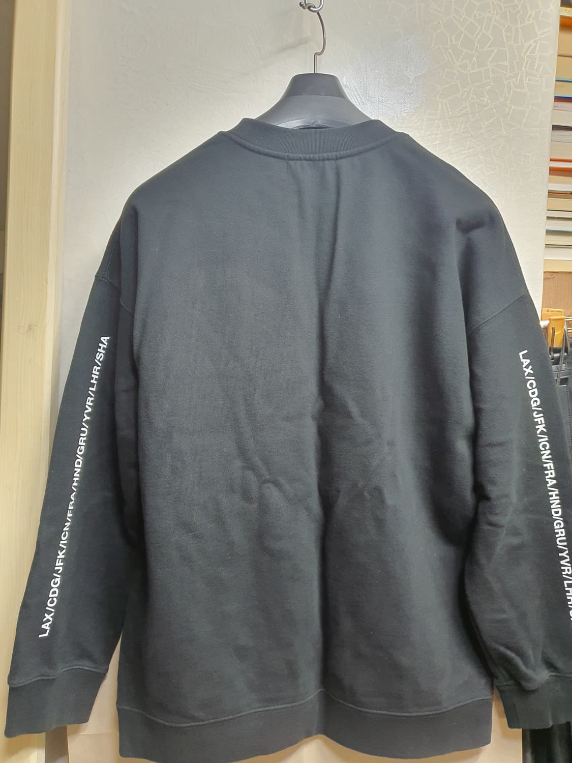 LMC 블랙 패치 맨투맨  상품이미지6