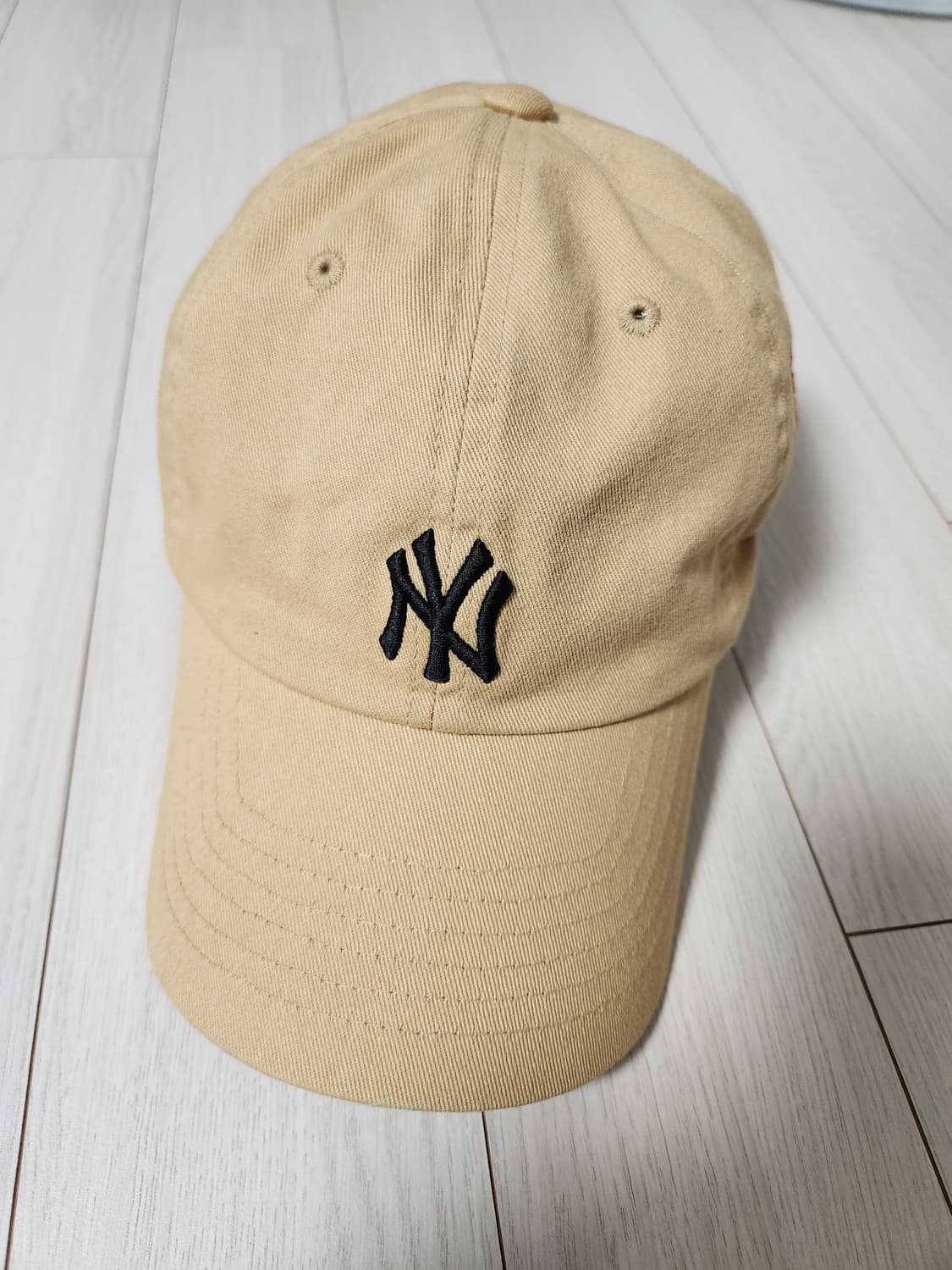 MLB 메가베어 볼캡 프리사이즈

오염 하자없이 깨끗해요^^

세탁해뒀어 상품이미지2