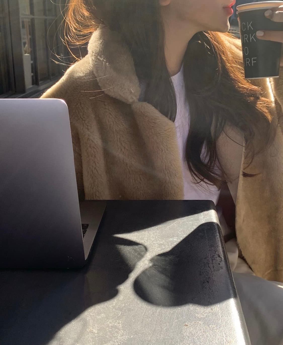 위드아웃썸머 마일드 퍼 코트 상품이미지5