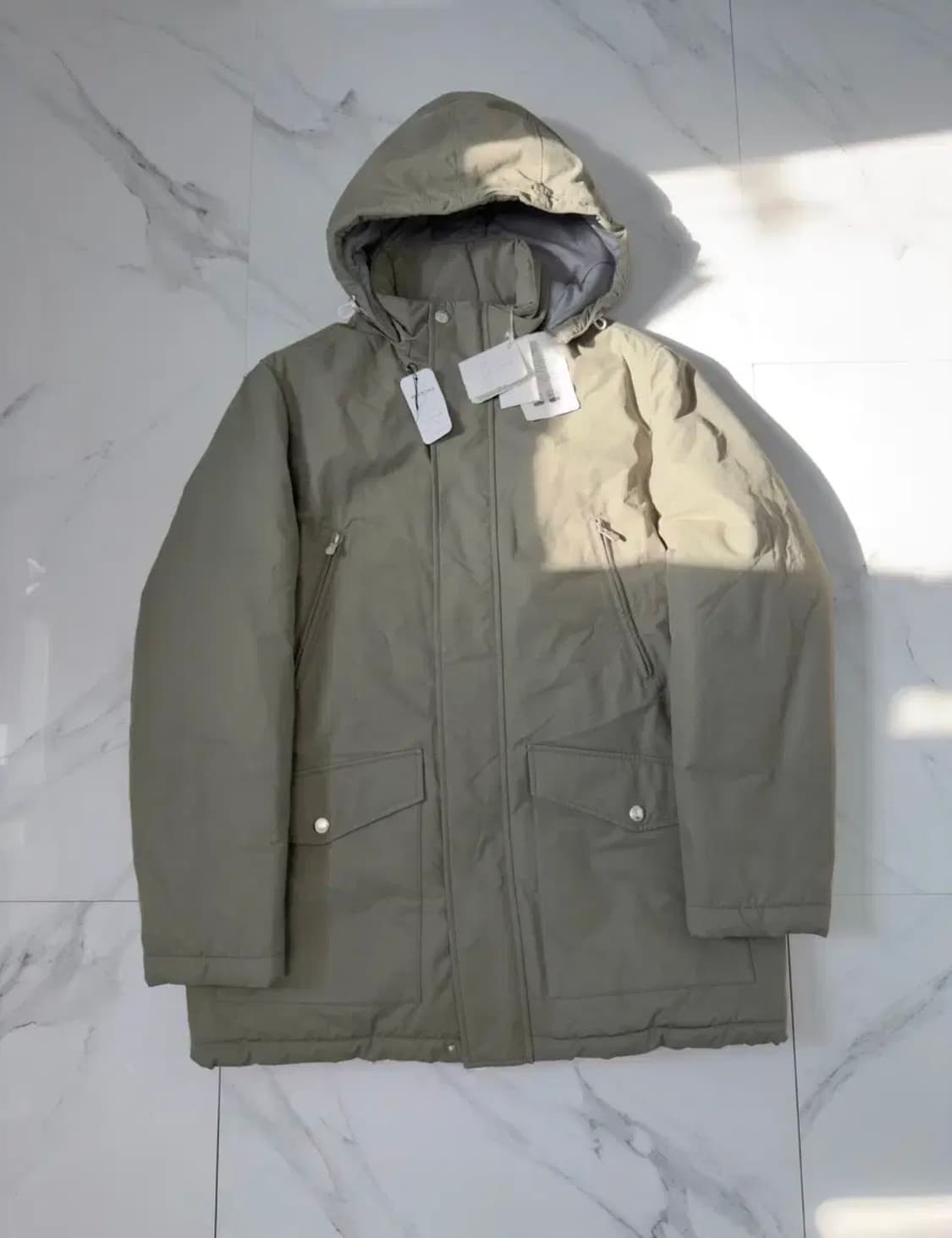 새상품 브루넬로 쿠치넬리 코트 패딩 M 정품택O 상품이미지1