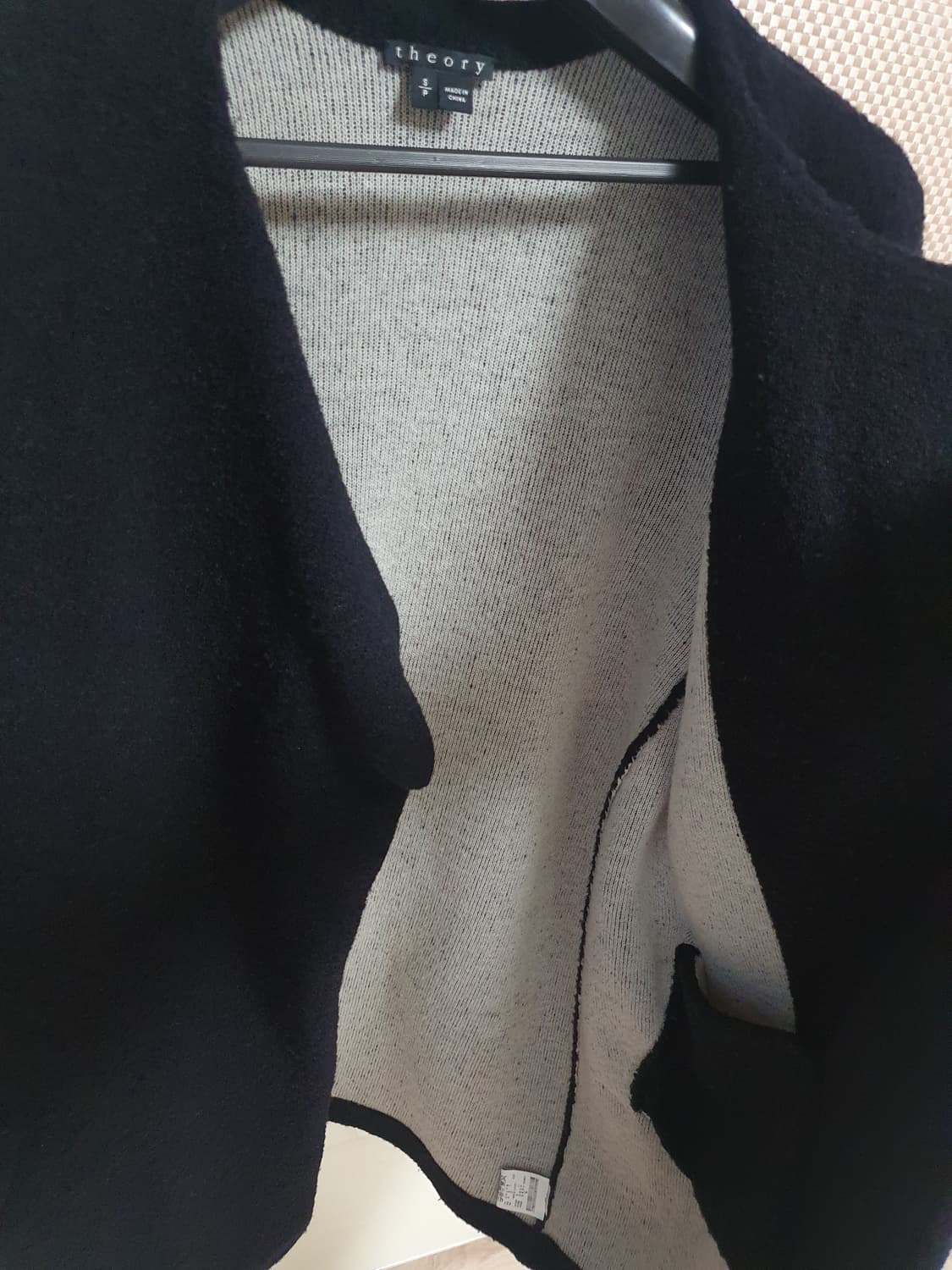 띠어리 부클레 니트코트  상품이미지3