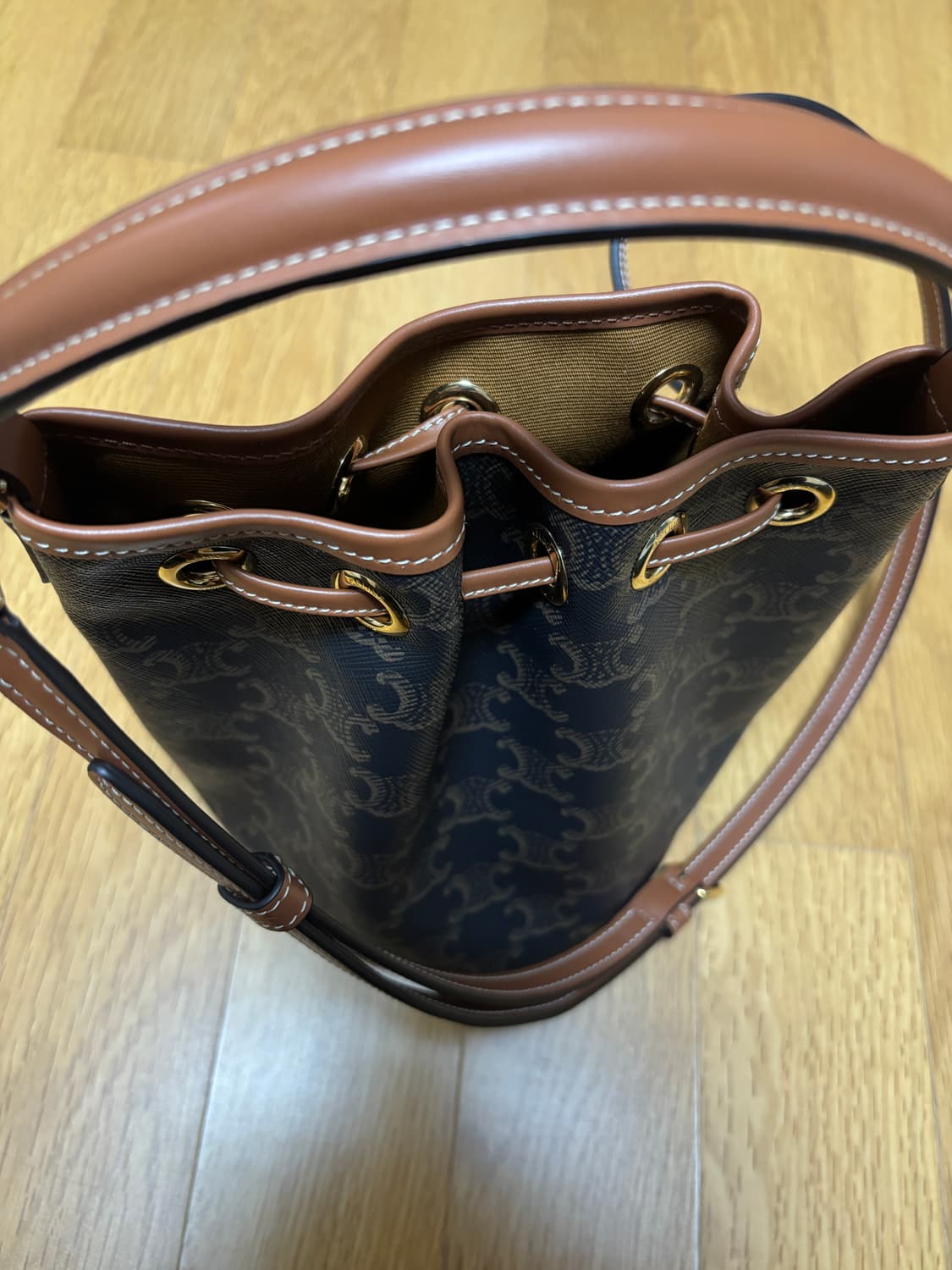 셀린느 틴클라라백 /트리옴프 캔버스&커프스킨 상품이미지8