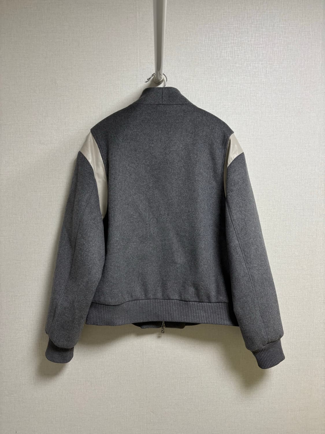 세터 SATUR 22fw 울 바시티 자켓 상품이미지6