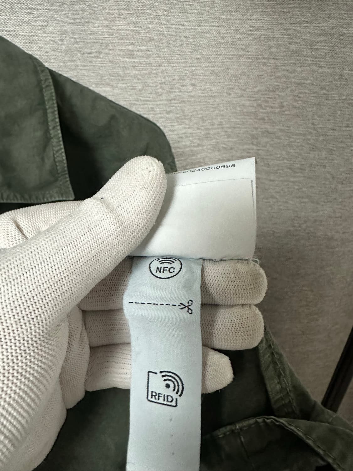 25SS 스톤아일랜드 올드이펙트 오버셔츠 머스크그린 (XXL)  상품이미지7