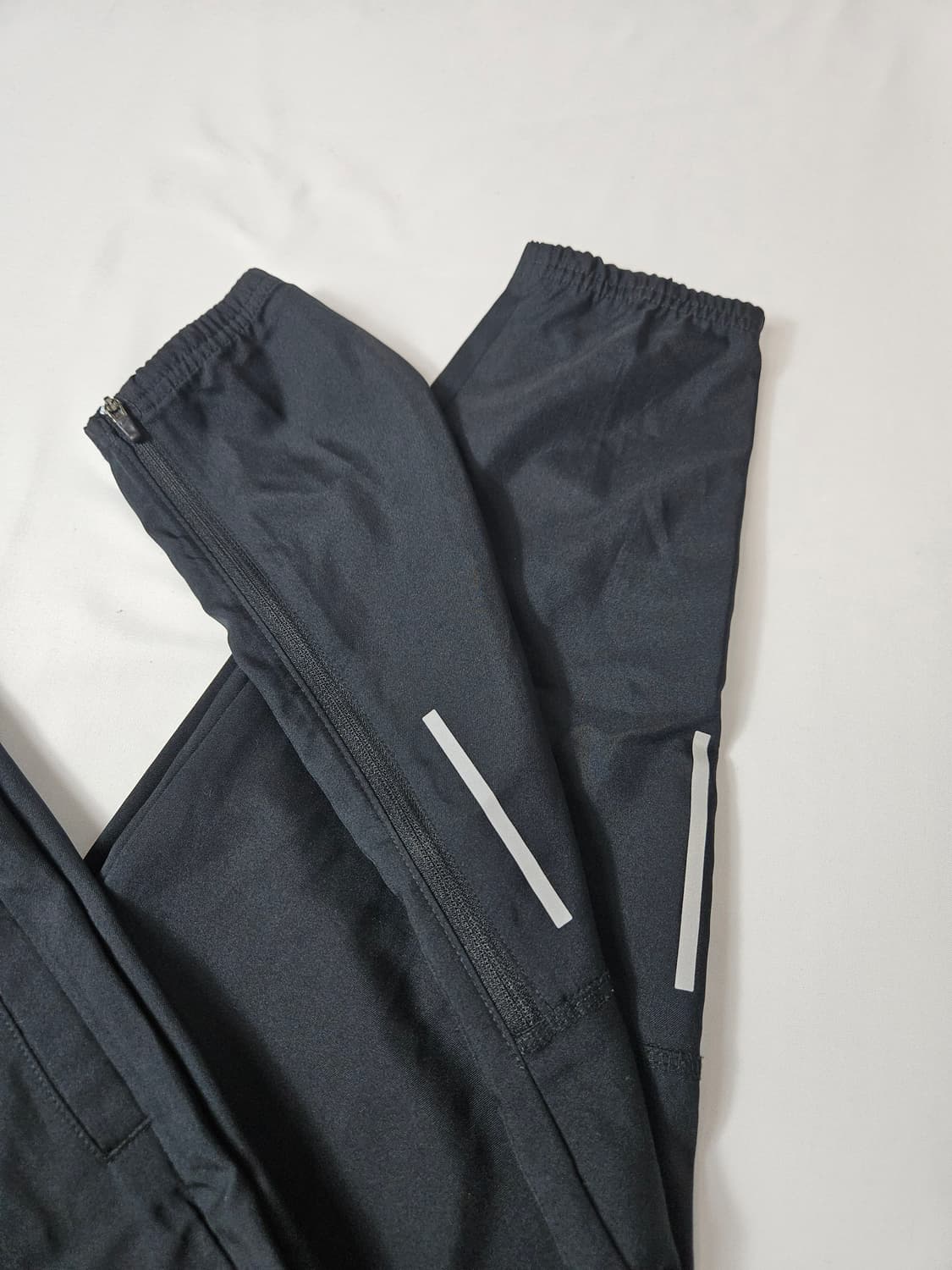 나이키 러닝 페놈팬츠 에센셜 스카치 리틀렉티브 우븐 M (거의 새상품) 상품이미지3