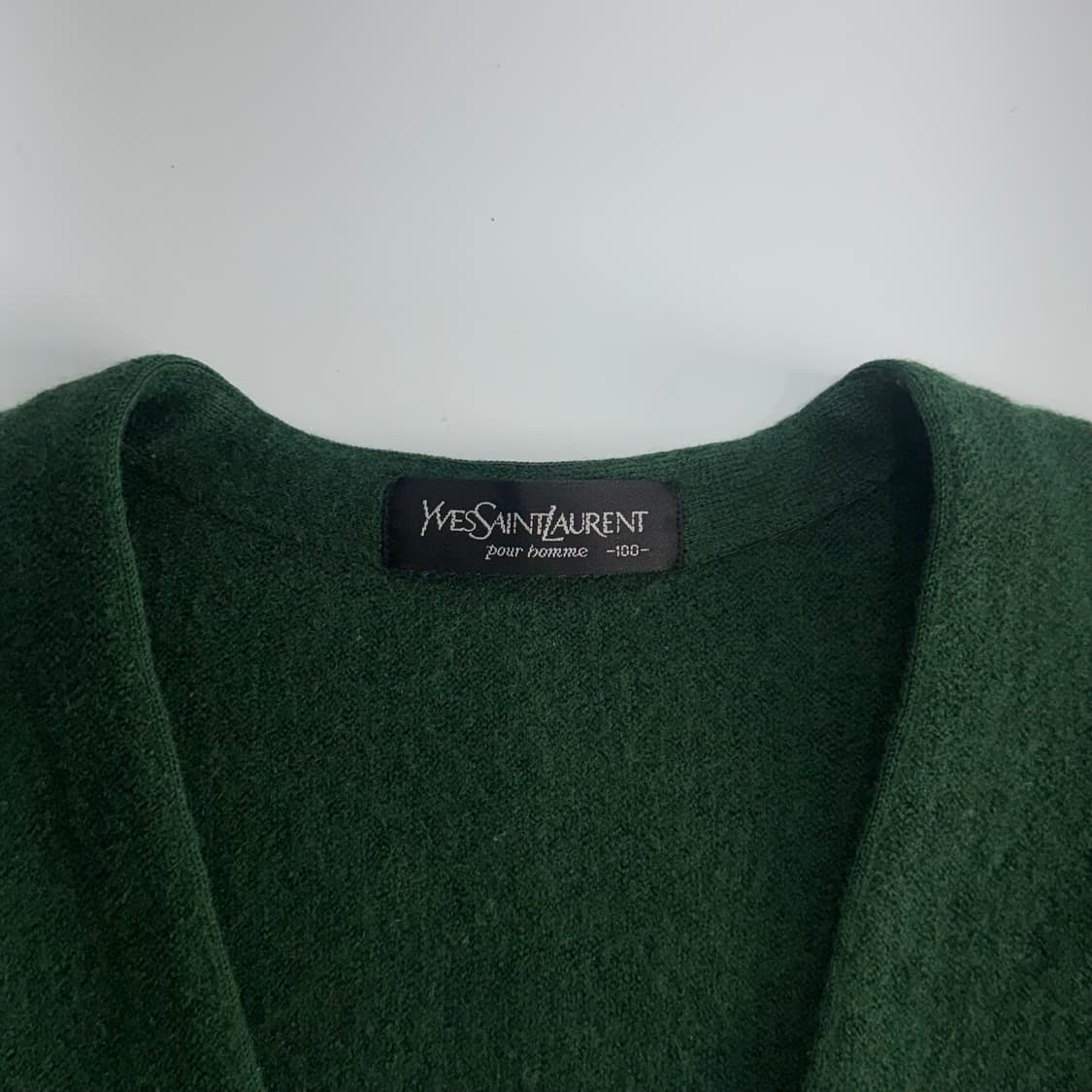 Ysl 입생로랑 스몰로고 그린 니트 가디건 상품이미지5