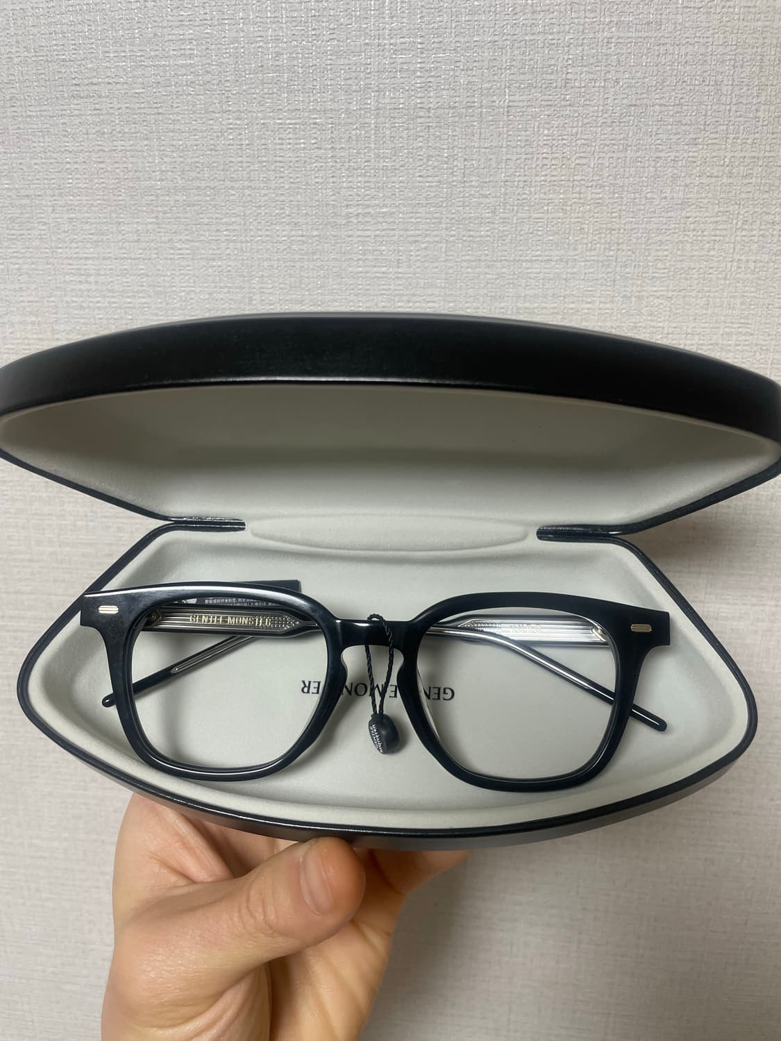 젠틀몬스터 쿠보01 판매나 교환 상품이미지1