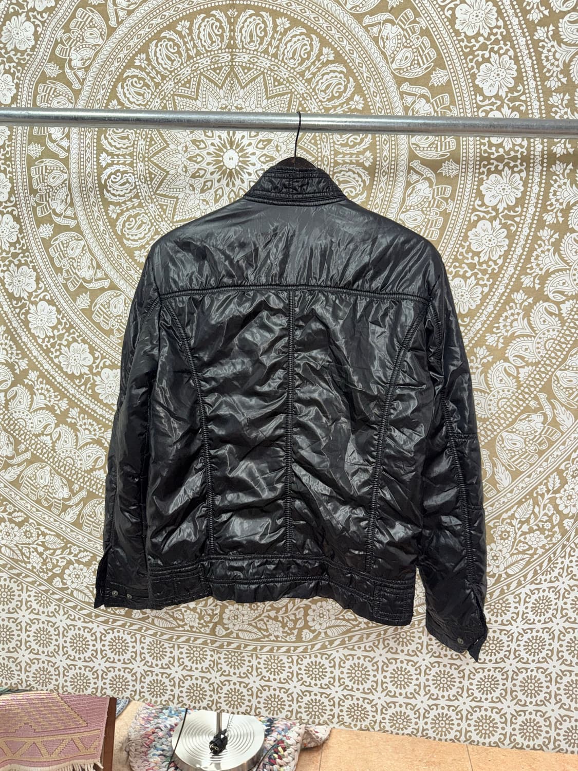 본더치 Y2K 유광 경량패딩  상품이미지6