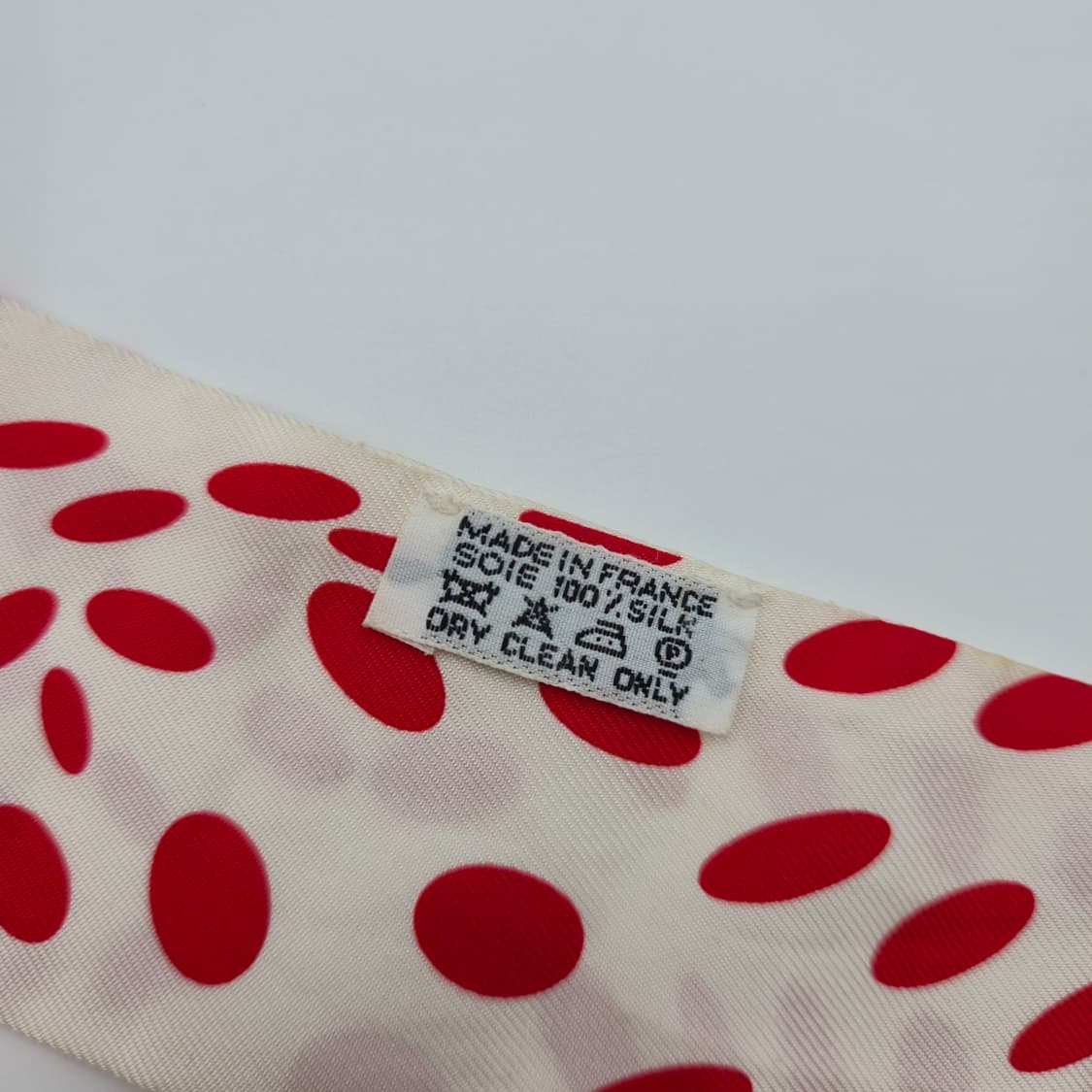 HERMES 에르메스 트윌리 실크 스카프 [JBF10454-563-01] 상품이미지6