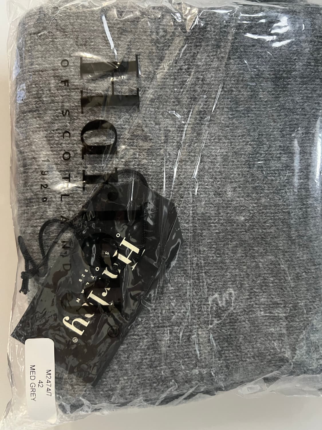 [새상품] 할리 오브 스코틀랜드 쉐기독 니트 미드그레이 42 상품이미지4