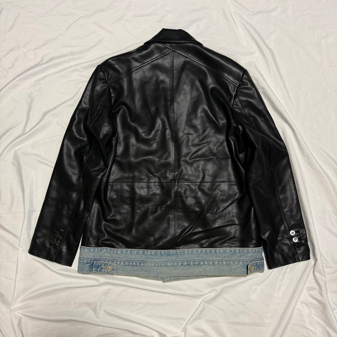 [OS] DeVENTI 블랙 레더 데님 믹스 자켓 상품이미지3