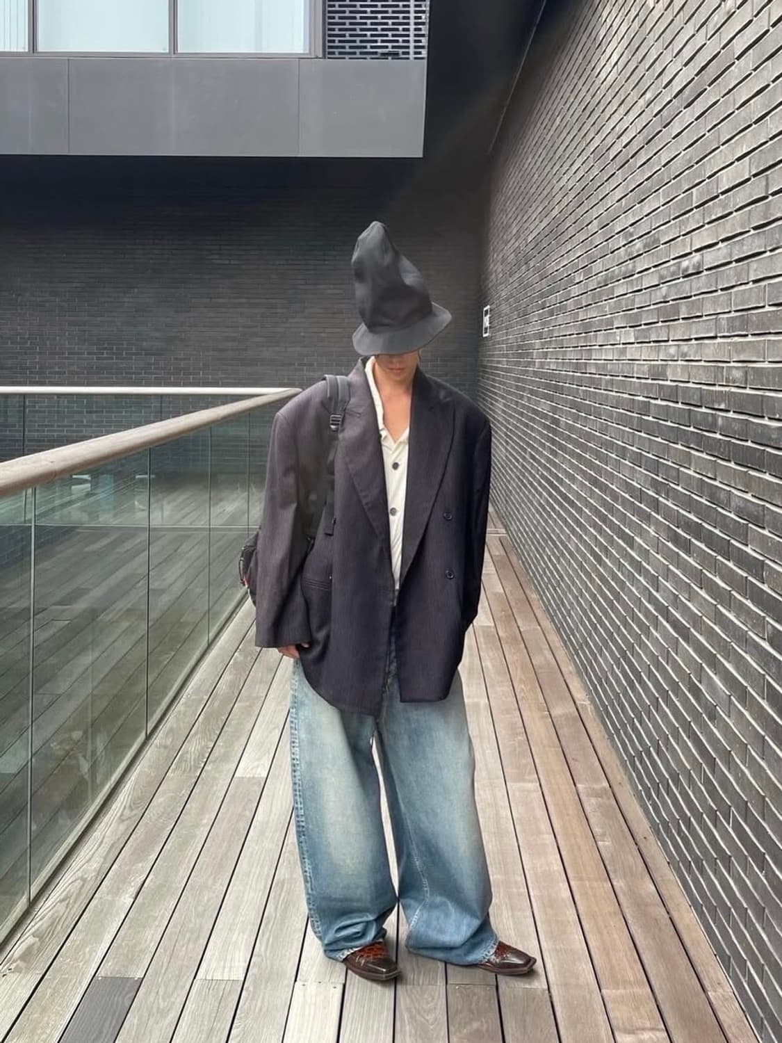 [M] 발렌시아가 코티드 라지배기 중청 데님진 상품이미지3