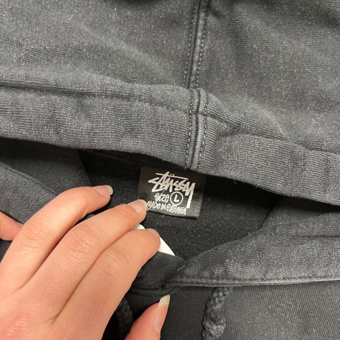 Stüssy black hoodie (후면 프린팅 갈라짐) 상품이미지7