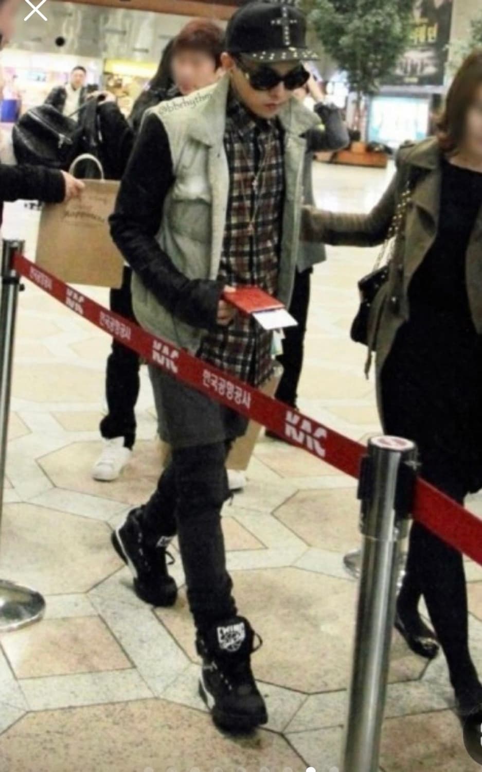 패트릭유잉 33 가드미드 오레오 검흰 상품이미지2