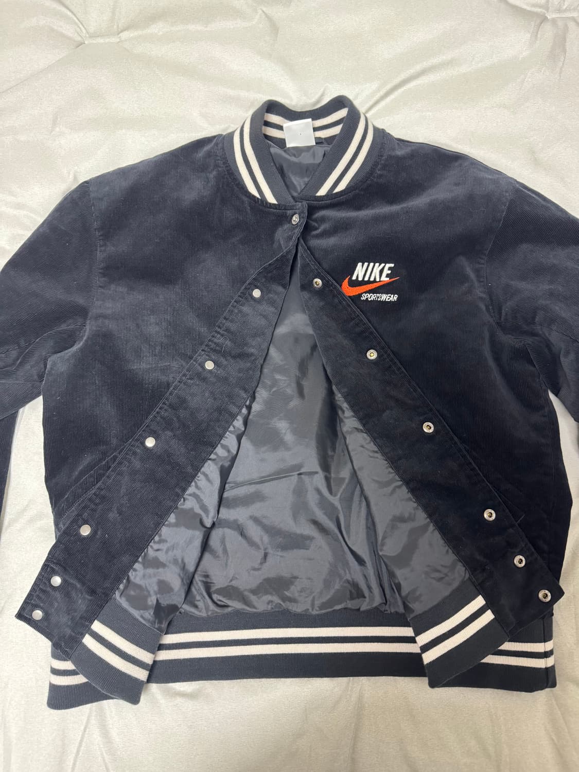 나이키 코듀로이 바시티 상품이미지3