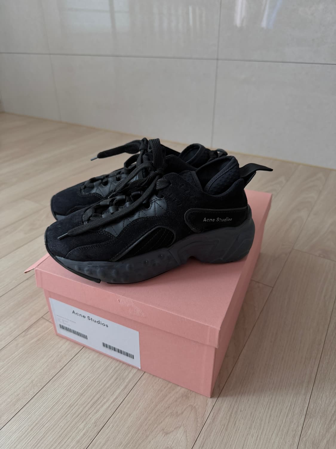 아크네 스튜디오 맨하탄 블랙 35 상품이미지2