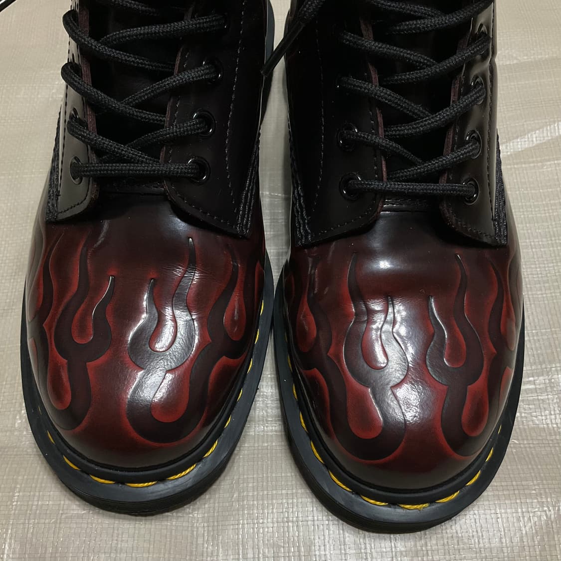 닥터마틴 인페르노 체리레드 260 상품이미지3
