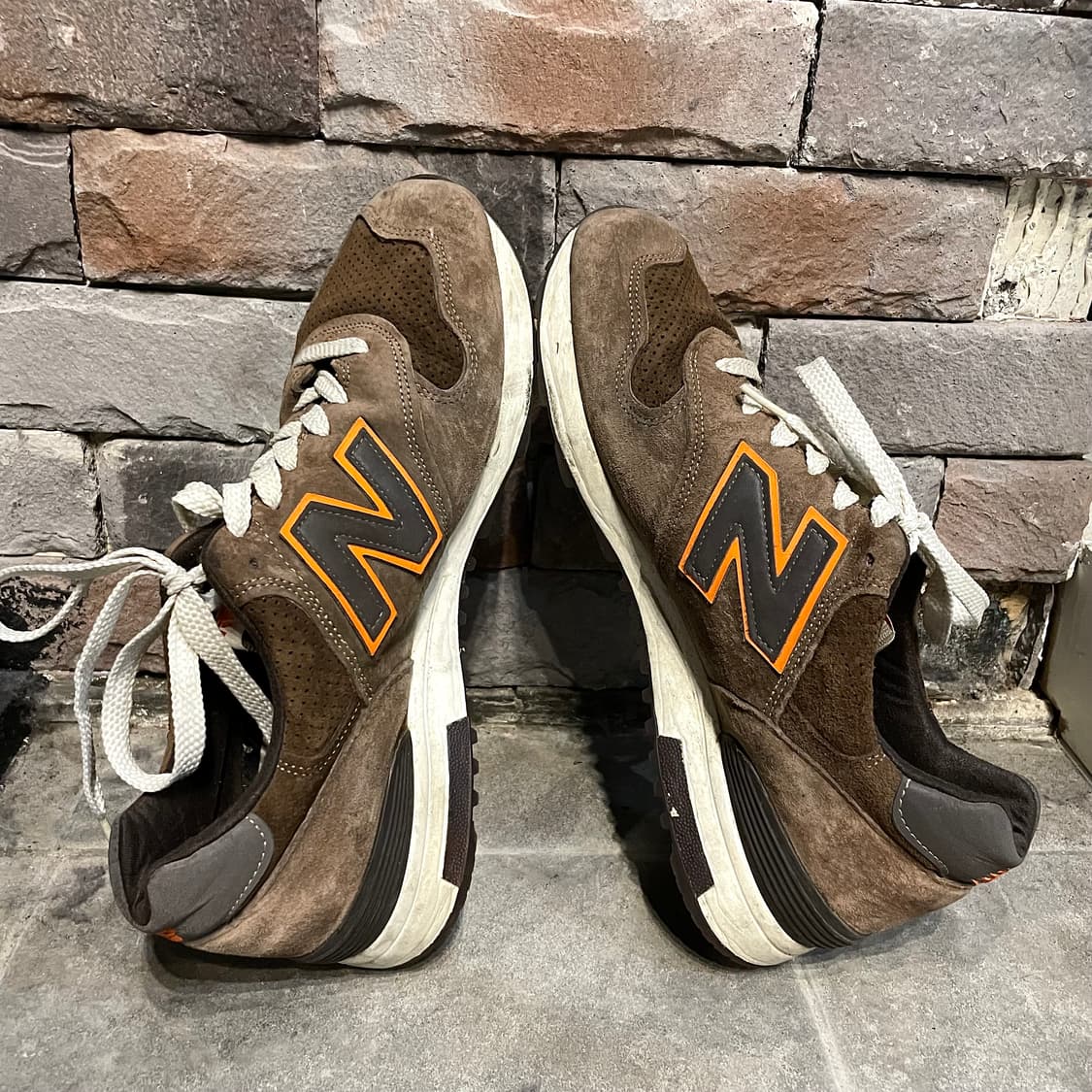 뉴발란스 1400 USA CSR 브라운 슈즈 상품이미지1