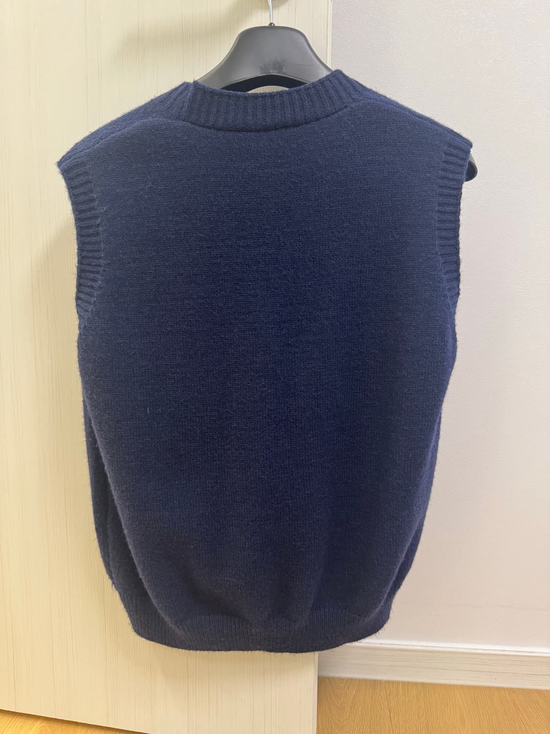 핫핑 니트조끼 판매합니다 상품이미지5