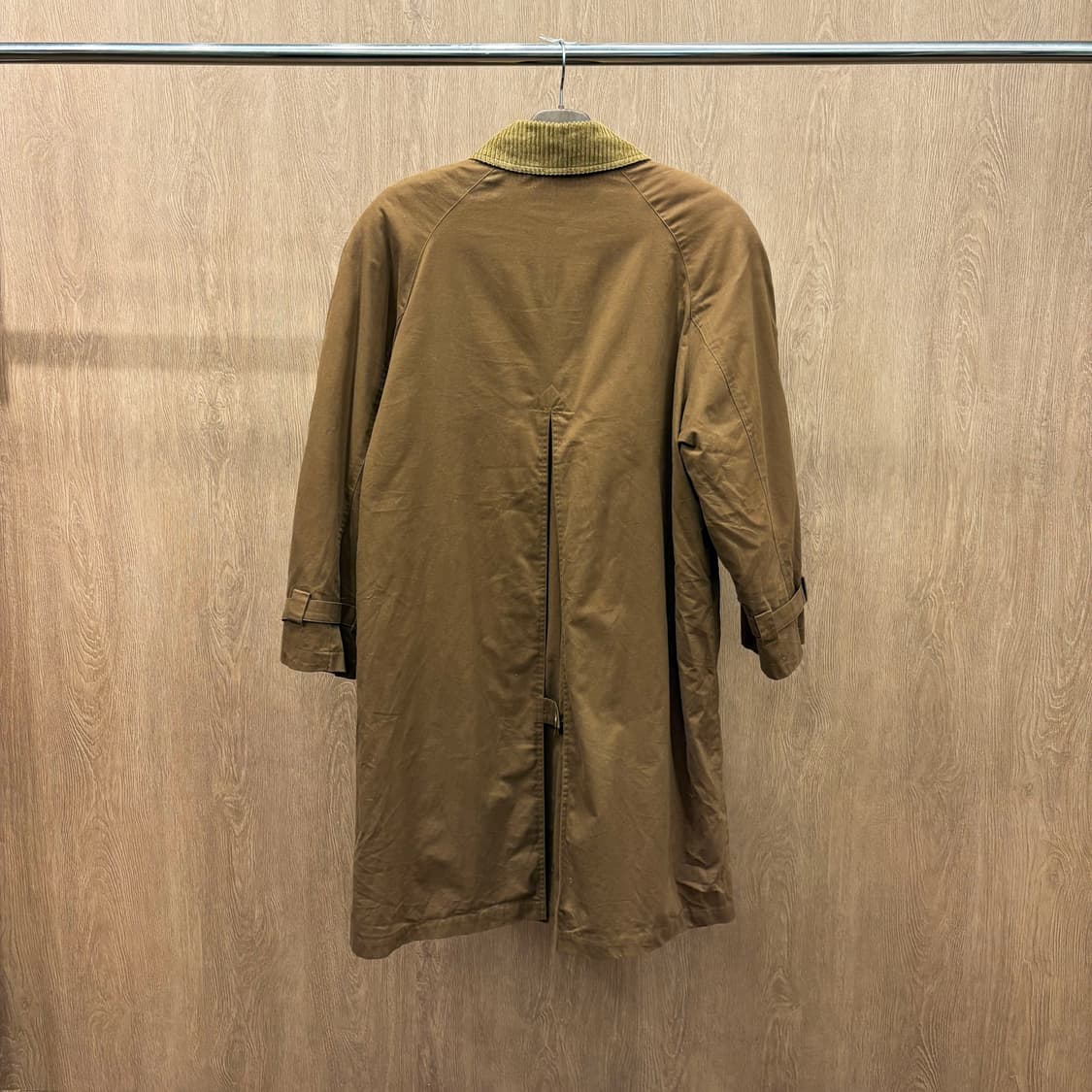 도나카란 뉴욕 블레이저 코트 싱글 브레스티드 노치드 라펠 디테일 브라운 상품이미지3