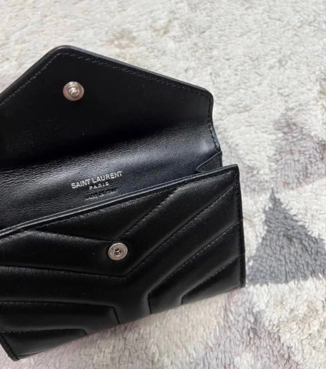 생로랑 엔벨로프 카드지갑 은장 상품이미지2