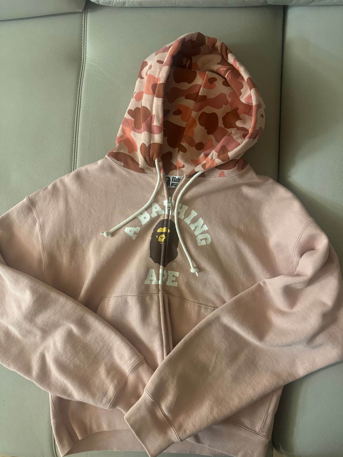 새상품급⭐️Bape 카모 후드집업 핑크 M 상품이미지2