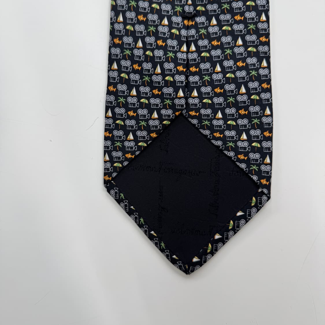 페레가모(Ferragamo) 명품 정품넥타이 상품이미지7