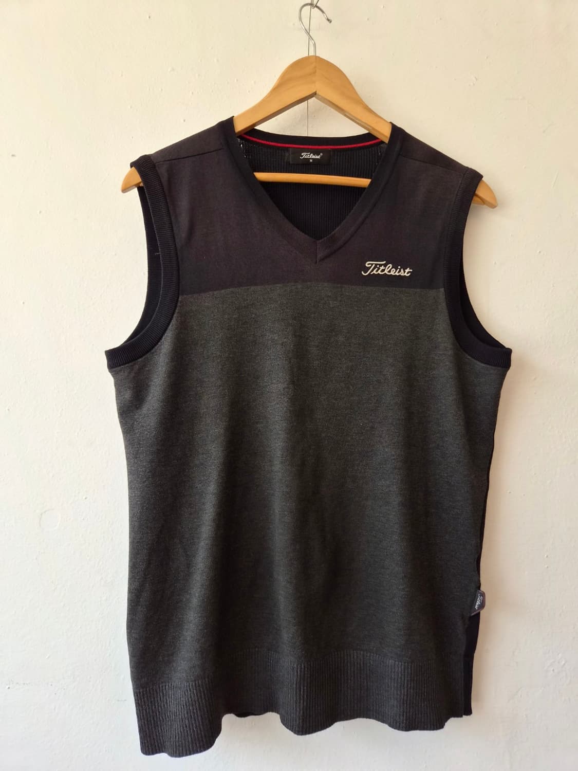타이틀리스트 남성 브이넥니트조끼 M95사이즈 상품이미지2