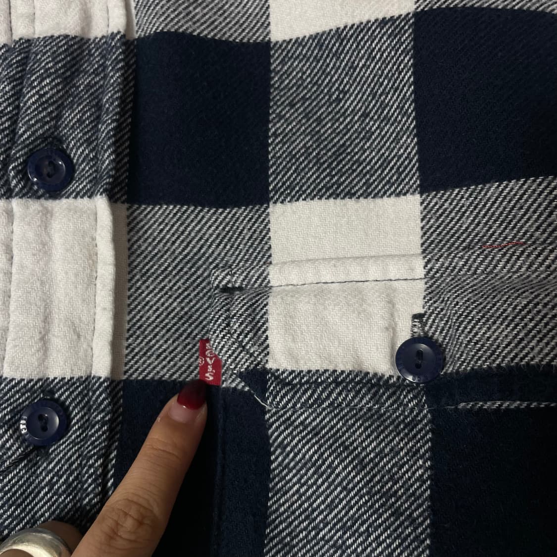 리바이스 블랙 화이트 투포켓 코듀로이 긴팔 셔츠 M 상품이미지4