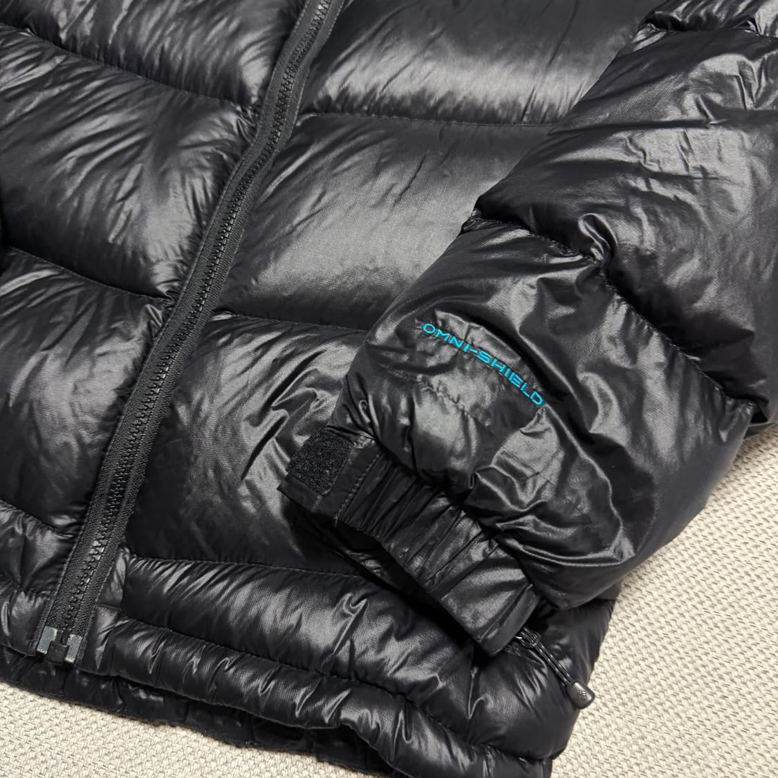 컬럼비아 옴니 쉴드 구스다운 패딩 상품이미지3