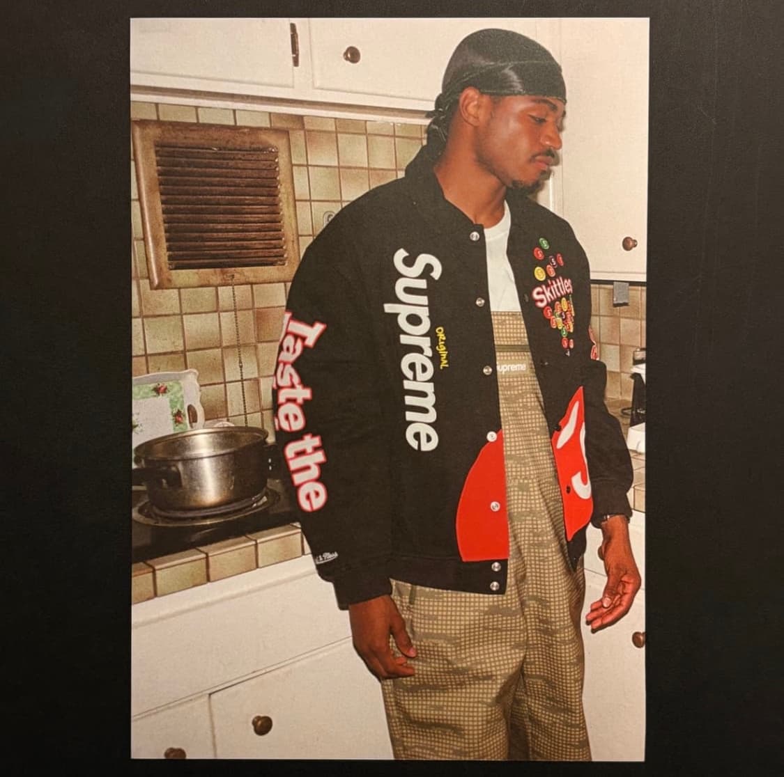 Supreme 슈프림 매거진 포스터 정품 (액자포함) 상품이미지1