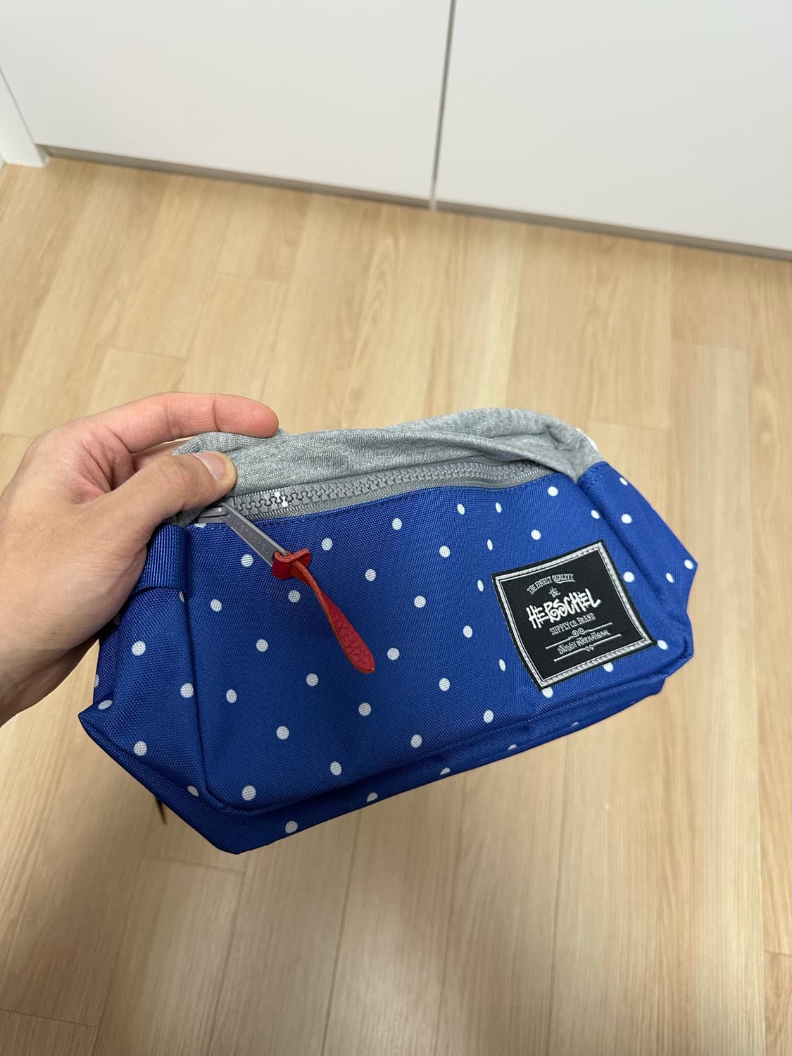 스투시 x 허쉘 파우치 새상품 급처 상품이미지3