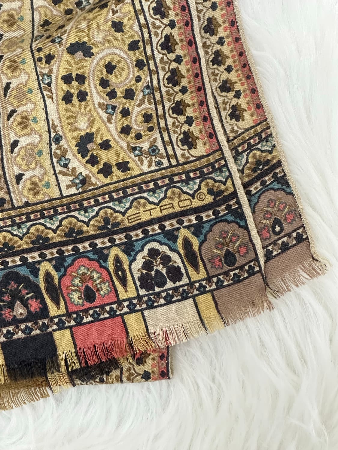 에트로 캐시미어 실크 머플러 상품이미지1