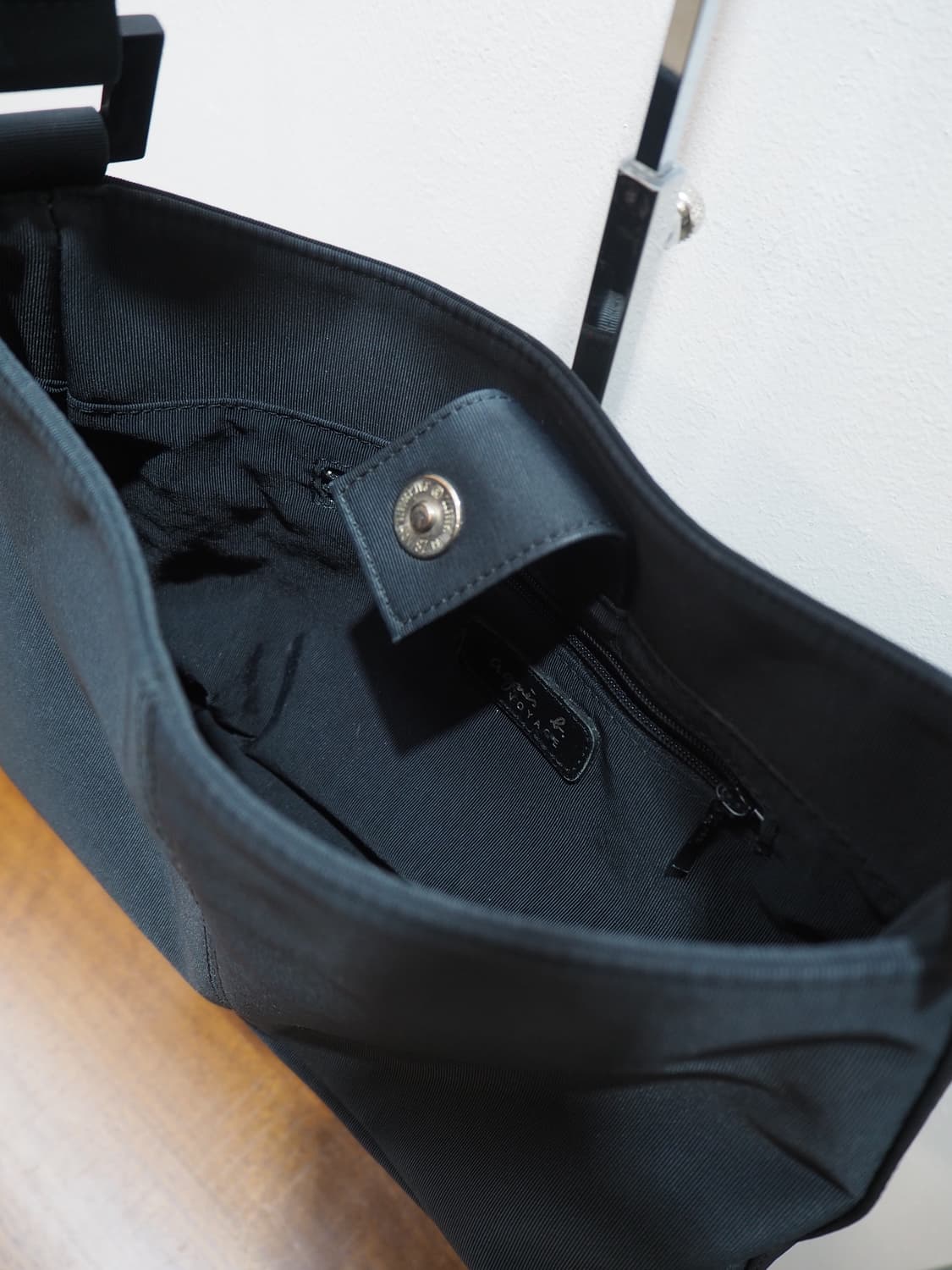 agnes b. sholder bag  상품이미지3