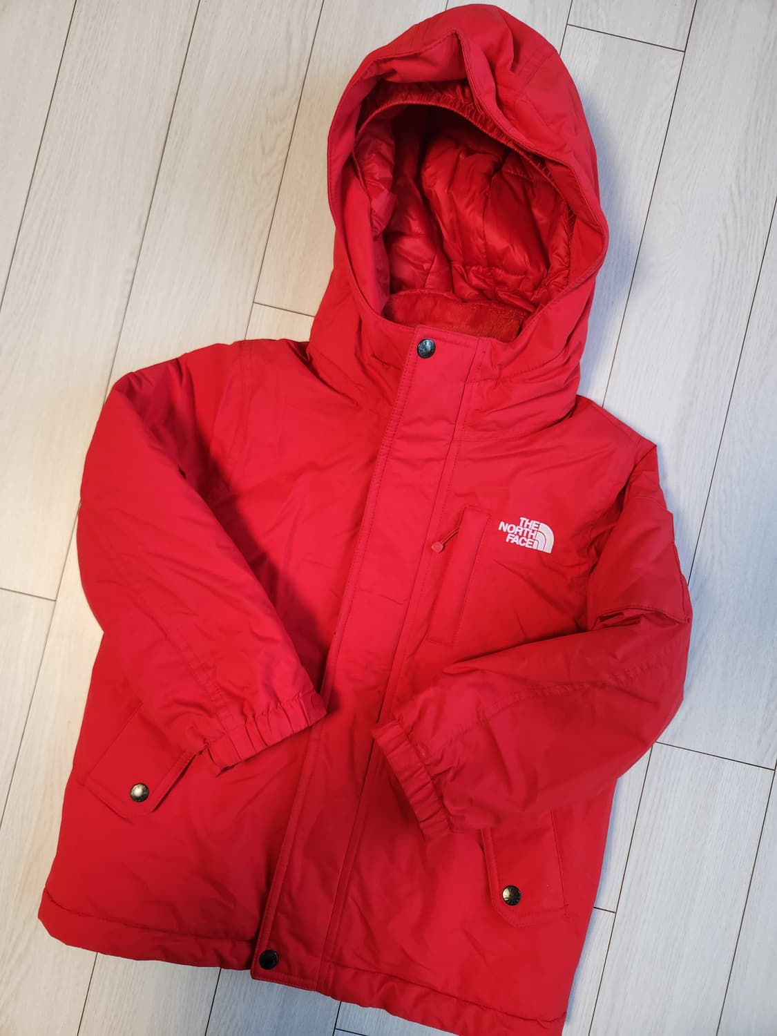 노스페이스 키즈 패딩 사이즈110

여러 중고사이트에도 같이 판매하고 있 상품이미지1