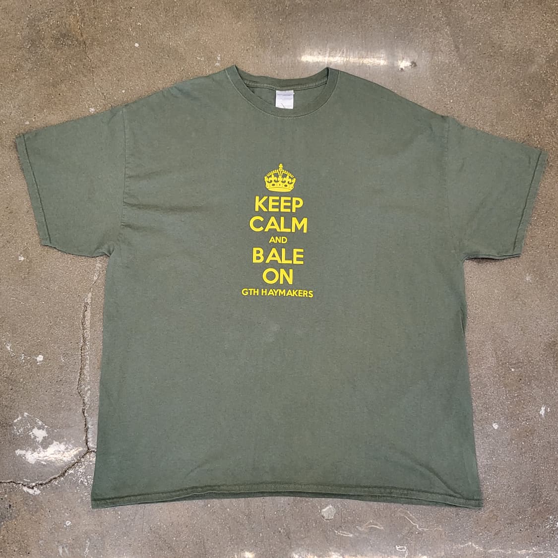 길단 카키색 KEEP CALM 프린팅 반팔티 상품이미지1