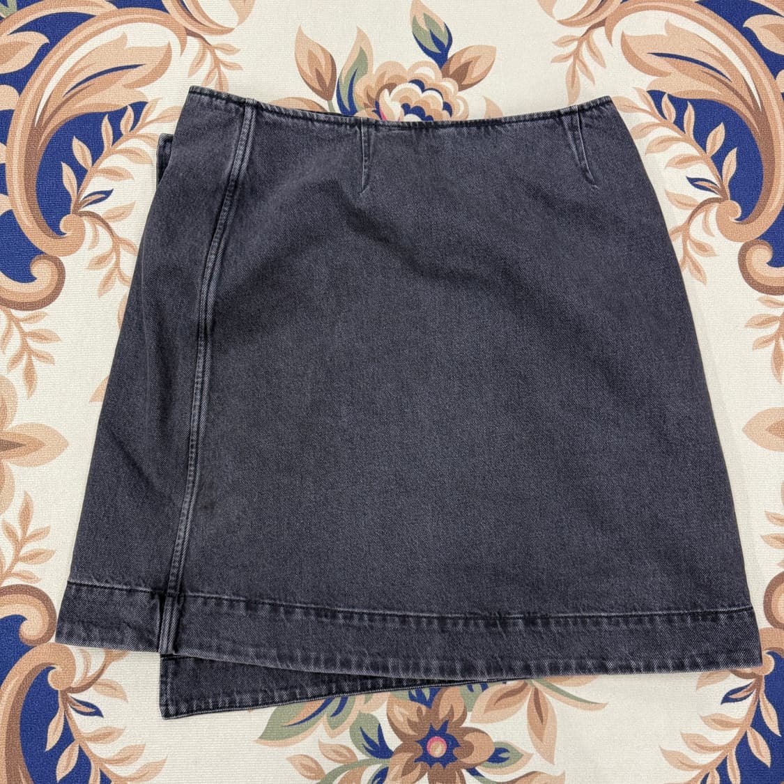 (EU38)코스 COS 흑청데님 랩스커트(새상품) 상품이미지5