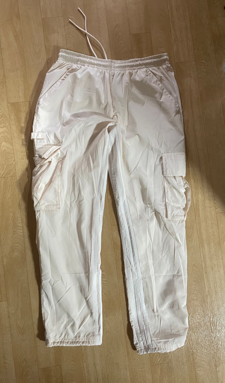 아디다스 메트로 카고 팬츠 상품이미지3