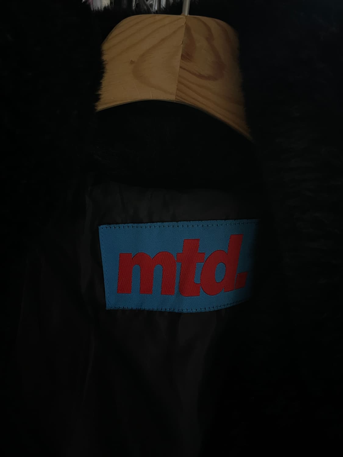 MORE THAN DOPE 페이크퍼코트 상품이미지5