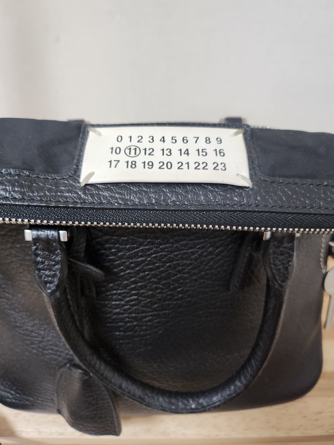 메종마르지엘라 5AC 미니 블랙백 정품 상품이미지2