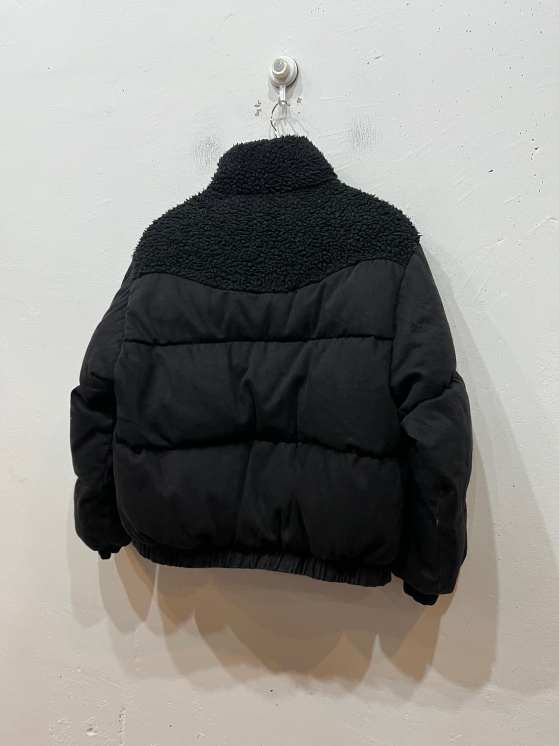 리바이스 웨스턴 덕다운 패딩 우먼즈  상품이미지4