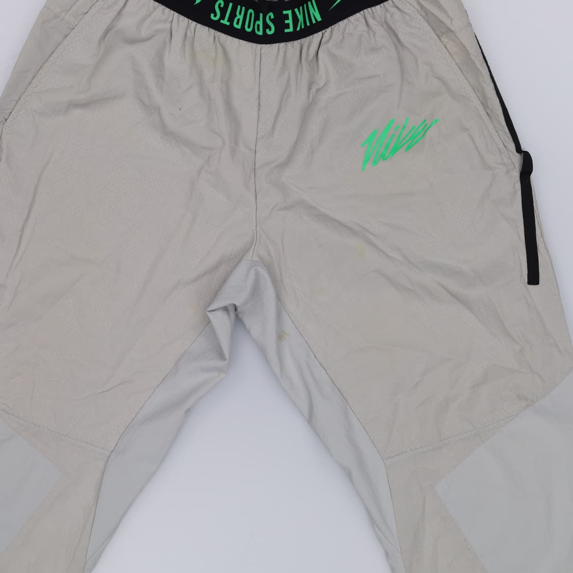 L 나이키 클래쉬 트레이닝바지 0203H2 상품이미지4