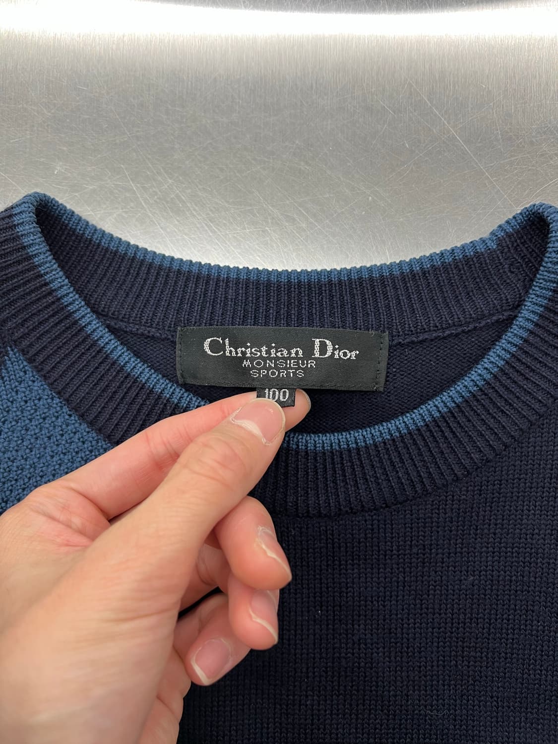 크리스찬 디올 스포츠 다크 네이비 로고 원 사이드 아가일 니트 상품이미지7